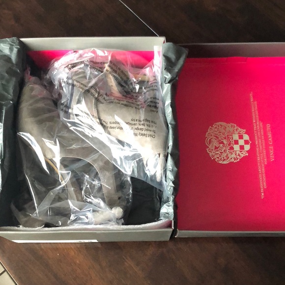 Vince Camuto Suede Booties - Picture 4 of 8